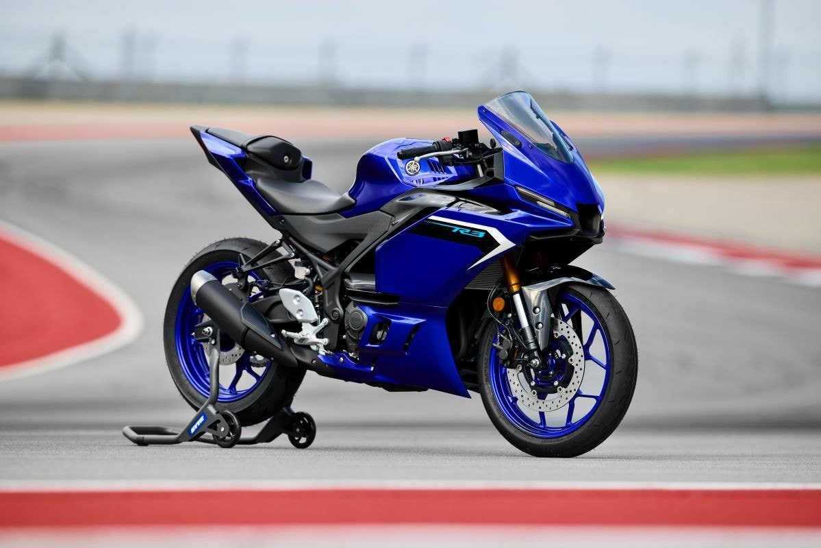 Yamaha R3: tutte le immagini della nuova sportiva 